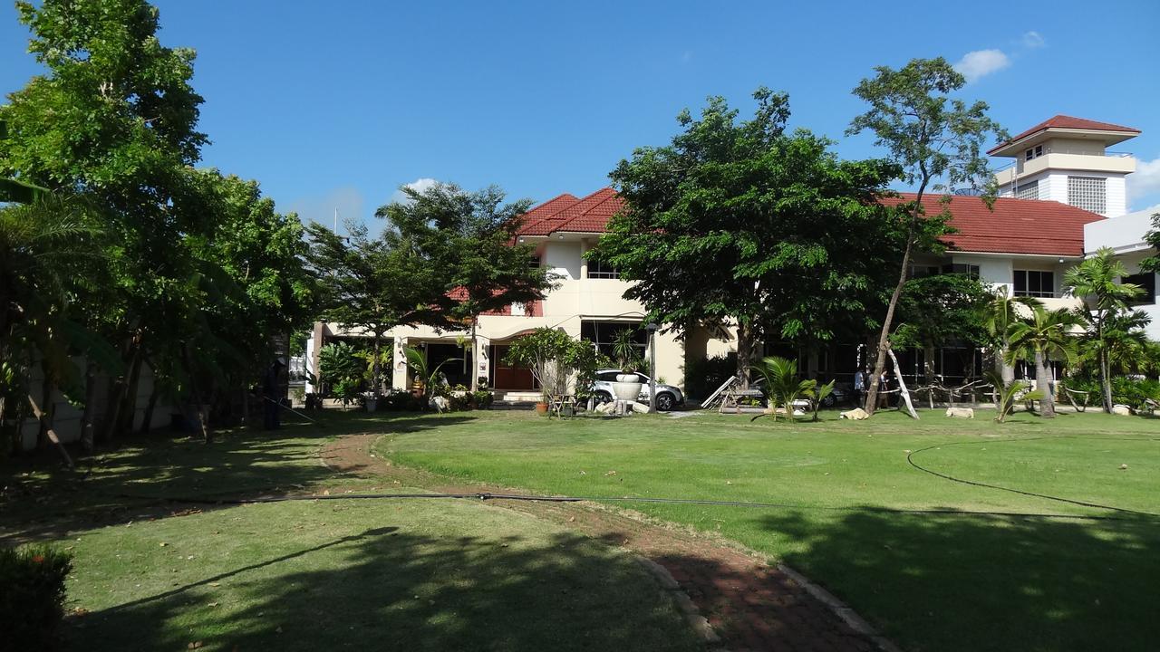 Asias Boutique Club /The Homestays Rangsit Exteriör bild