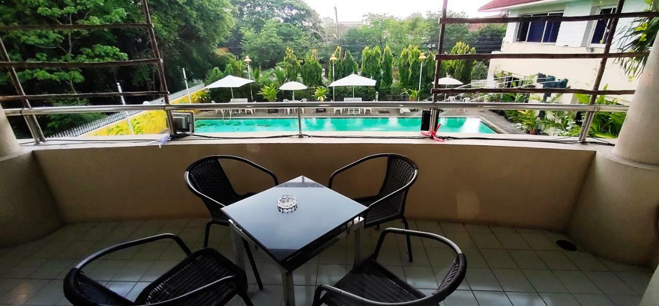 Asias Boutique Club /The Homestays Rangsit Exteriör bild