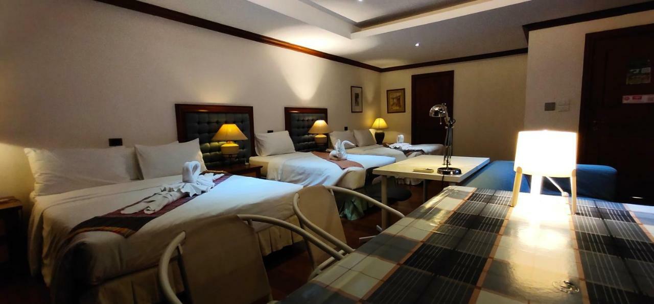 Asias Boutique Club /The Homestays Rangsit Exteriör bild