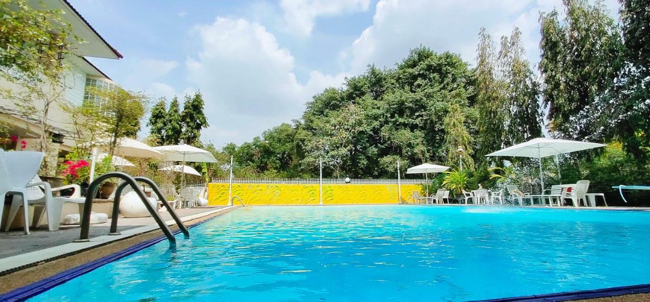 Asias Boutique Club /The Homestays Rangsit Exteriör bild